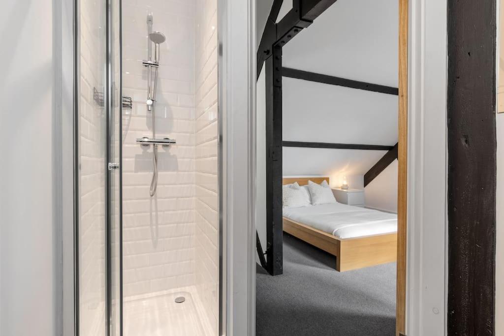 1A The Courtyard, Exeter Apartment ภายนอก รูปภาพ